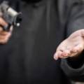 Fermato con una pistola al Centro Direzionale: era una copia modificata