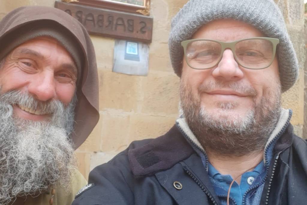 Il rapporto speciale tra Fratel Biagio e un giornalista napoletano