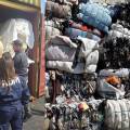 Porto di Napoli, sequestrate 130 tonnellate di rifiuti tessili