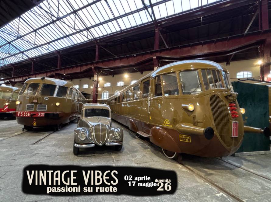Pietrarsa, dove il tempo rallenta: tra treni storici, auto d’epoca e il fascino senza età di “Vintage Vibes”