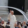 Grazie Papa Leone XIV, torna presto