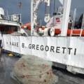 La Guardia Costiera sequestra oltre 1 Km di reti nel Golfo di Napoli