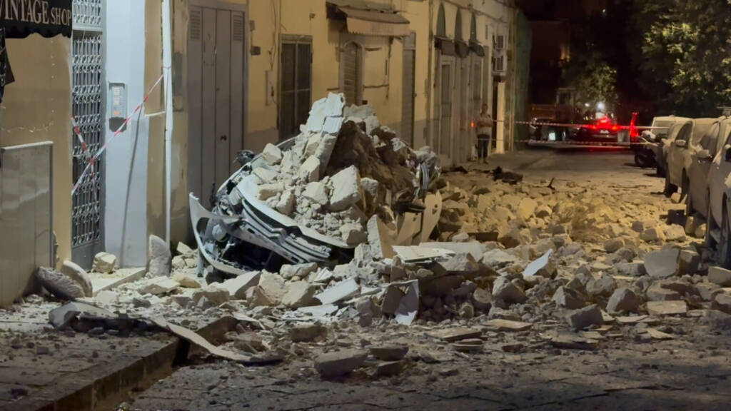 Bradisismo: dopo la scossa più forte di sempre, un lungo sciame